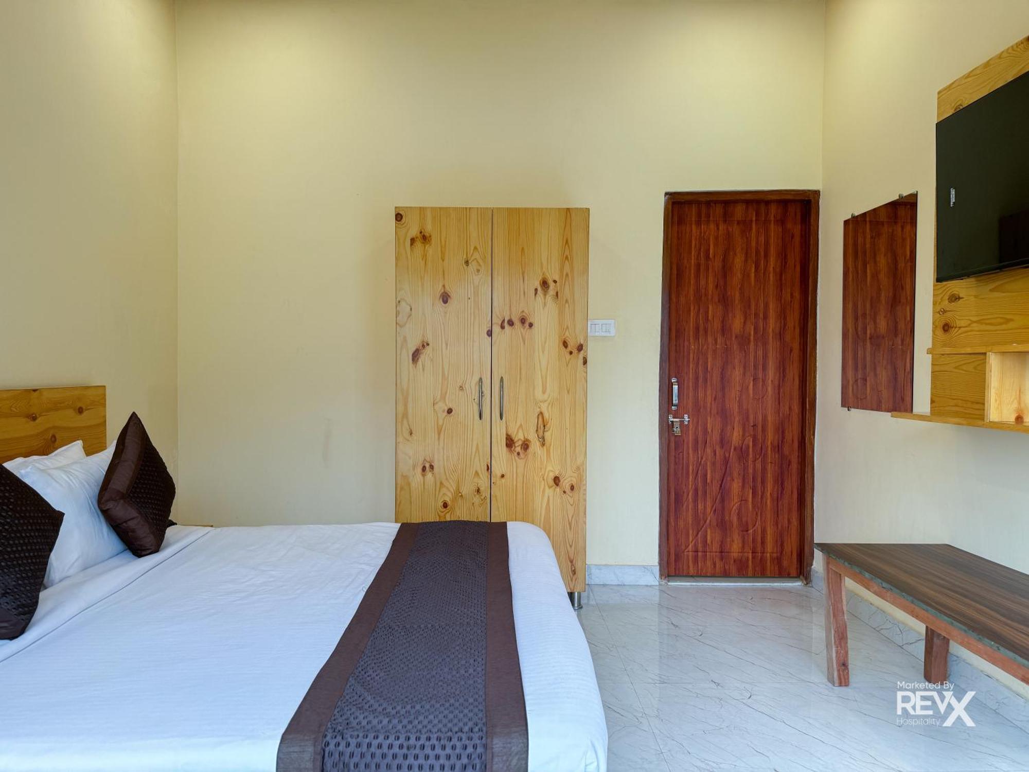 Hotel The Leisure Cave On The Ganges Rišikéš Exteriér fotografie