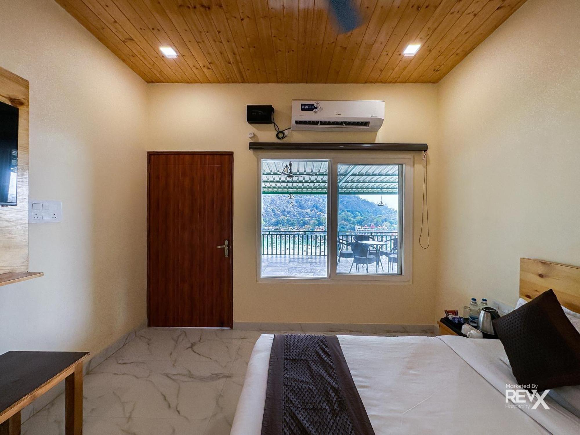 Hotel The Leisure Cave On The Ganges Rišikéš Exteriér fotografie