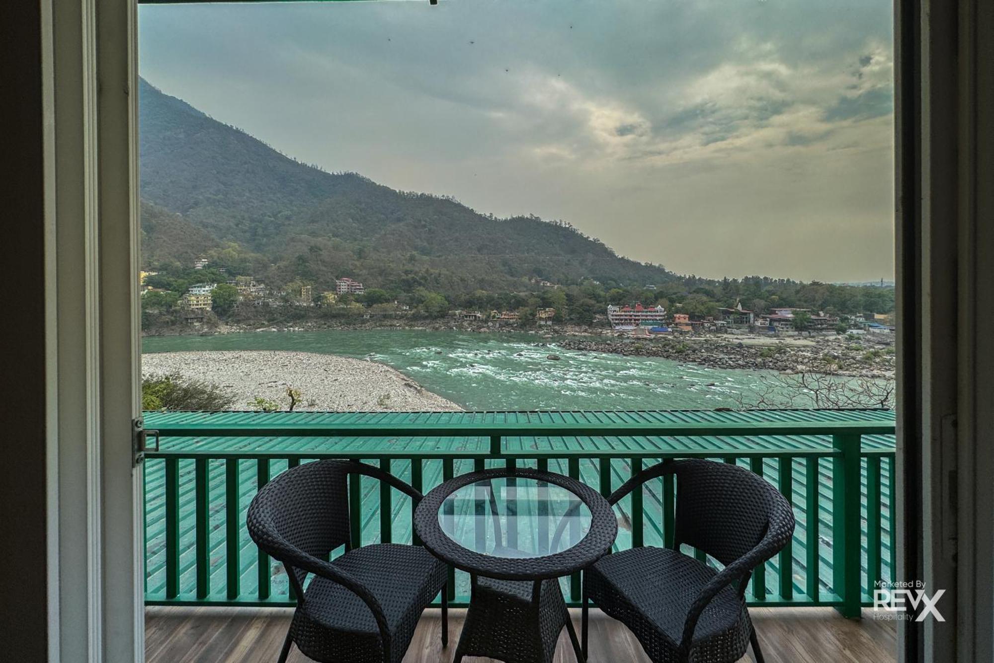 Hotel The Leisure Cave On The Ganges Rišikéš Exteriér fotografie