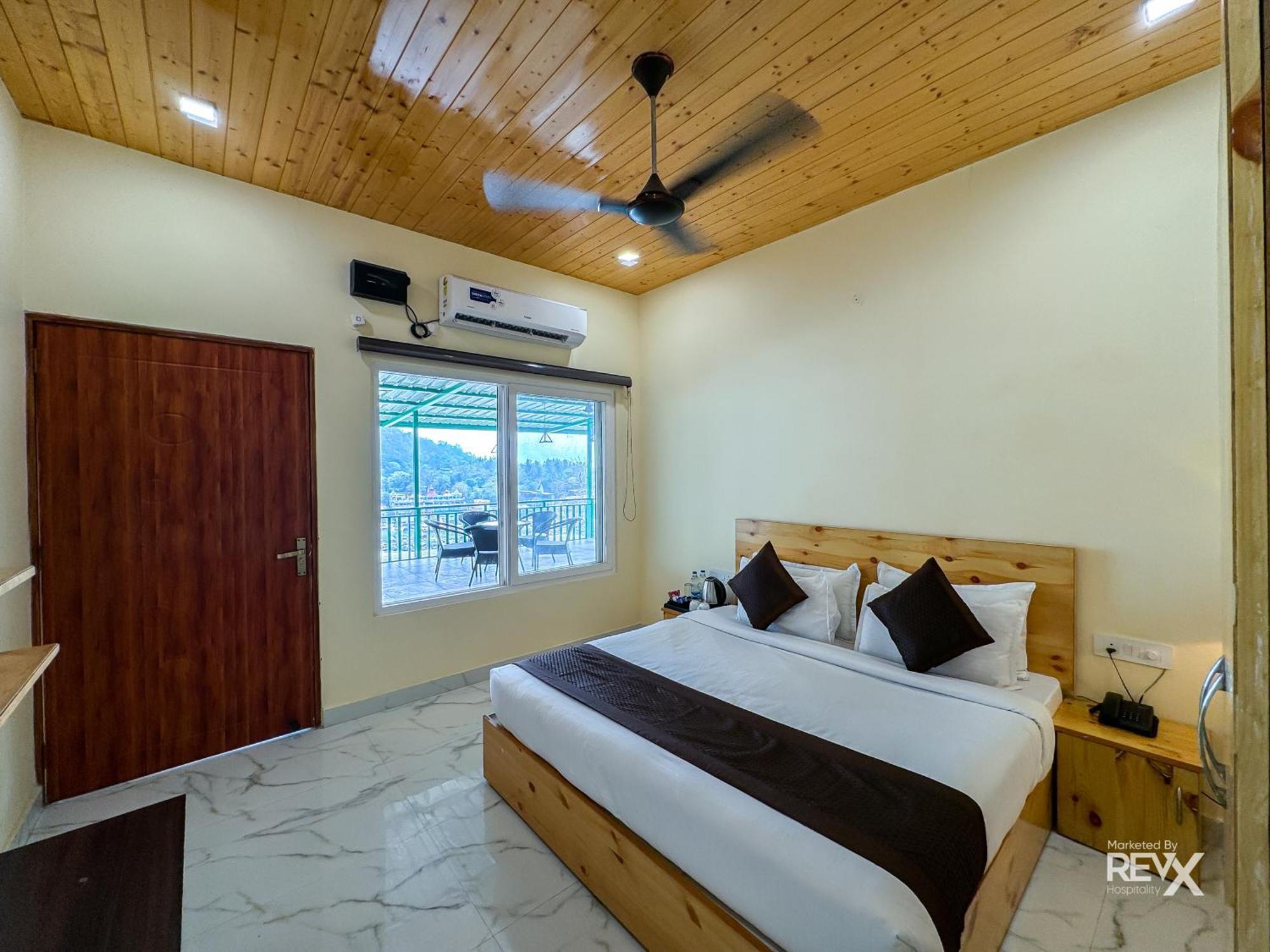 Hotel The Leisure Cave On The Ganges Rišikéš Exteriér fotografie