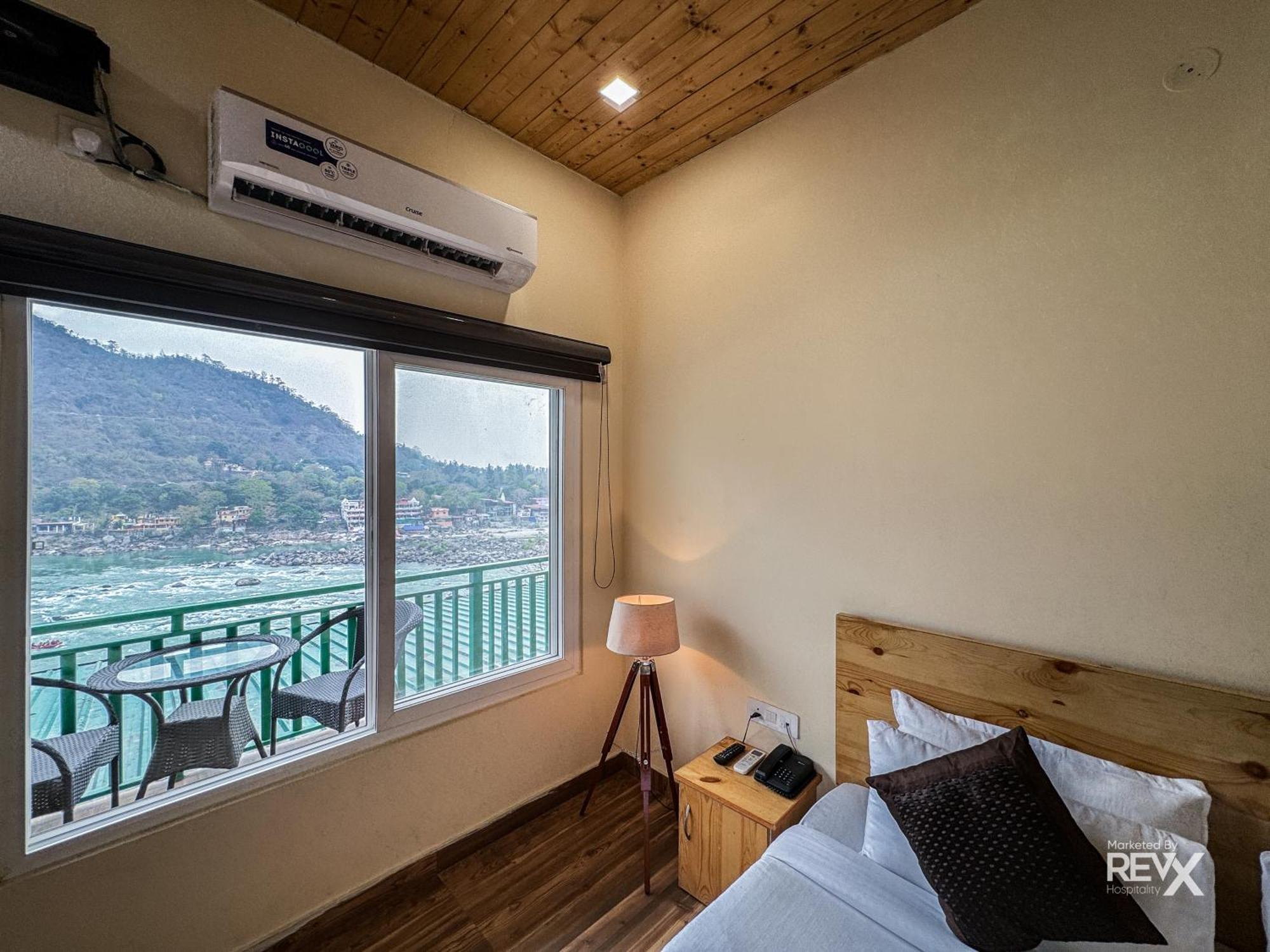 Hotel The Leisure Cave On The Ganges Rišikéš Exteriér fotografie